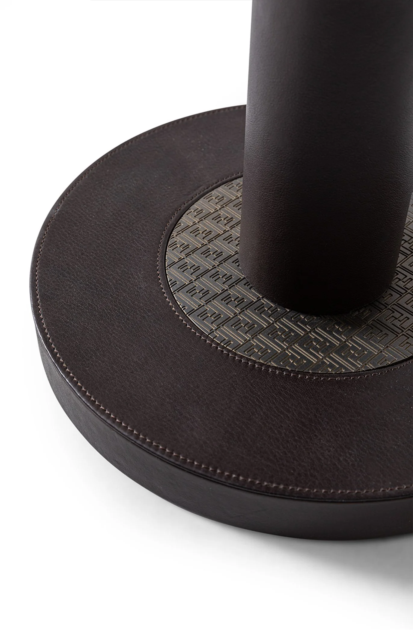ひ*ろ様 FENDI CASAロゴパターン スツール FENDI CASA | Bottini Leather Coffee Table — Luxury Italian